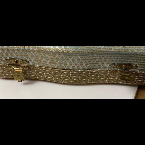 VINTAGE SHEFFIELD BOX OF 6 STAINLESS CHROME SHELL FRUIT SPOONS AND SERVING - Picture 4 of 7